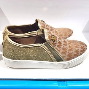 1 for 20, 2 for 30 Michael Kors Shoes